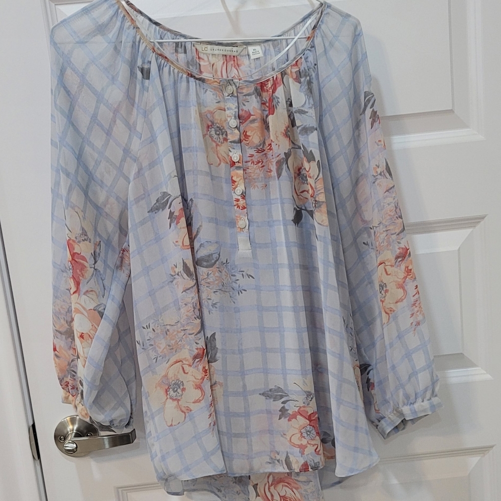 Lauren Conrad Blouse